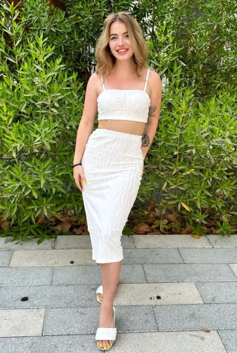 Adelia escort in London
