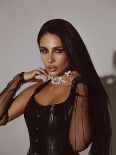 Afina escort in London