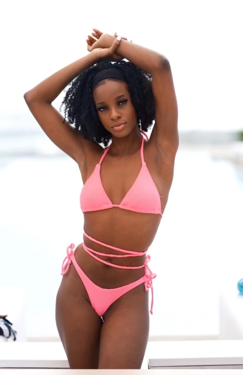 Amanda escort in London