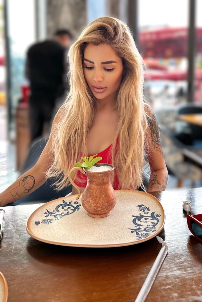 Angela escort in London