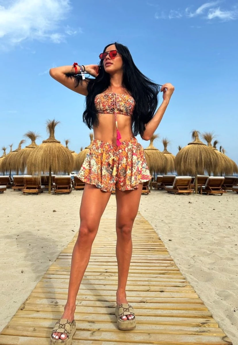 Gabriela escort in London