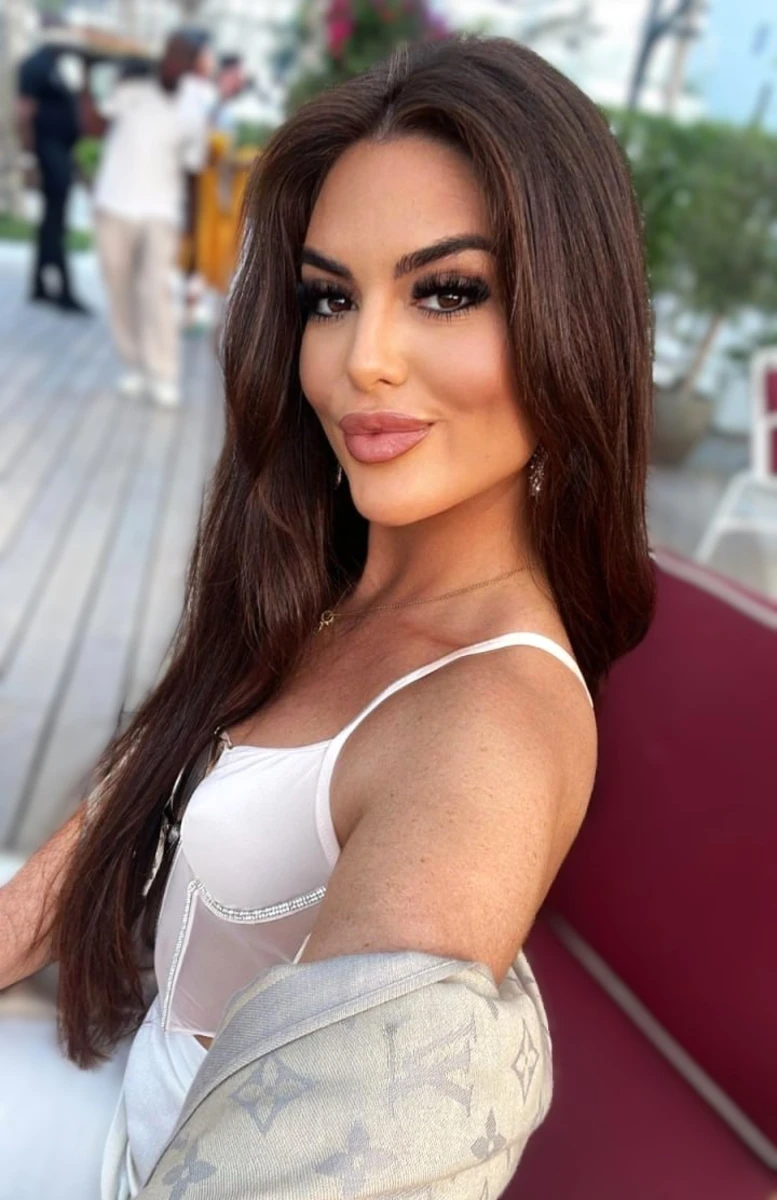 Gala escort in London