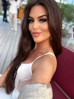 Gala escort in London