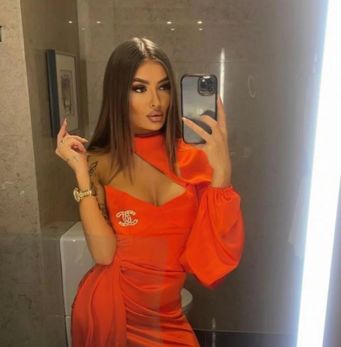 Jeraldine escort in London