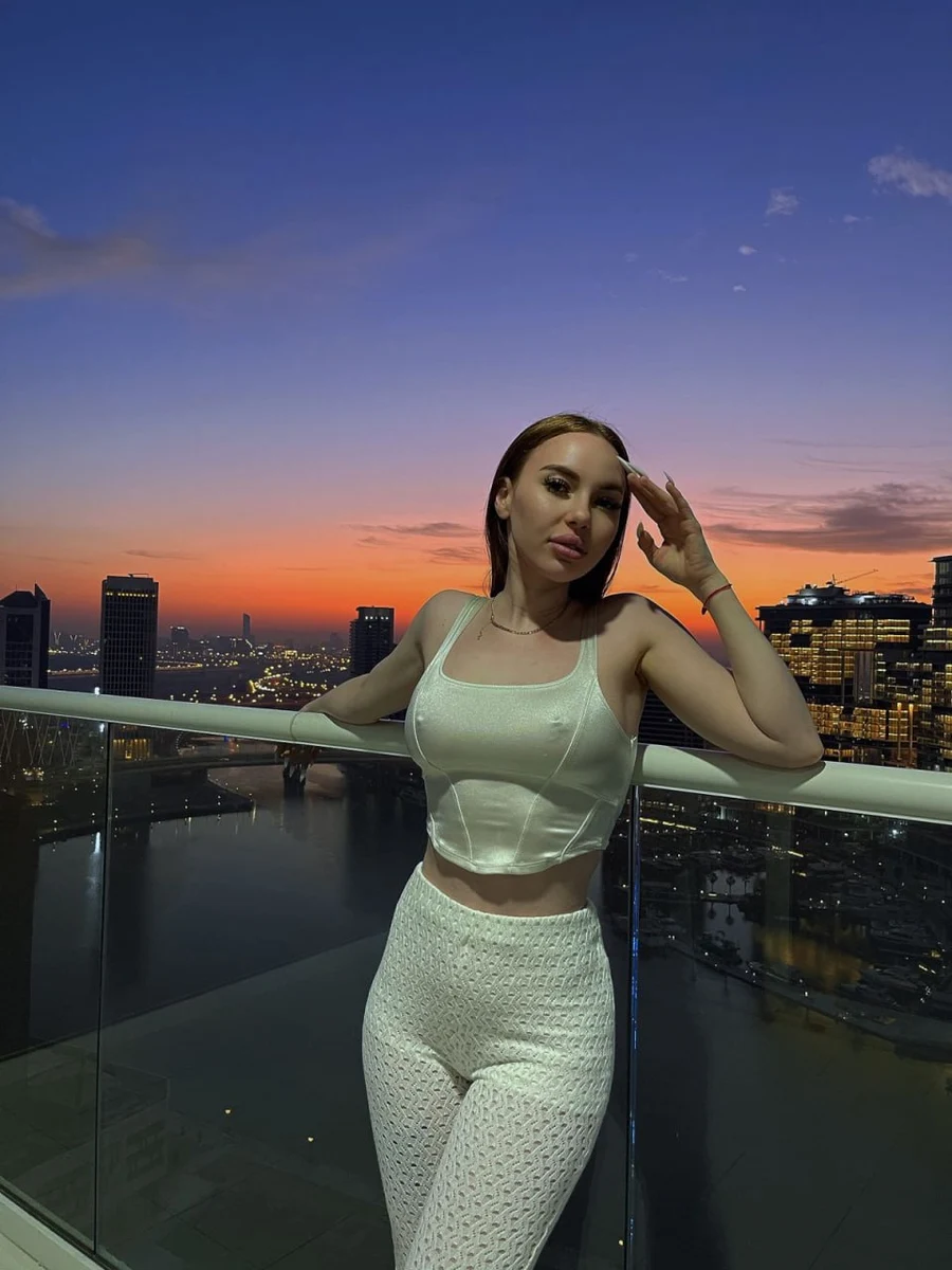 Juliana escort in London
