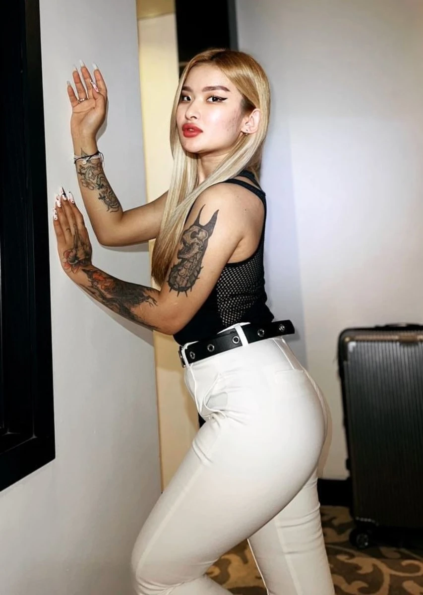 Kim escort in London
