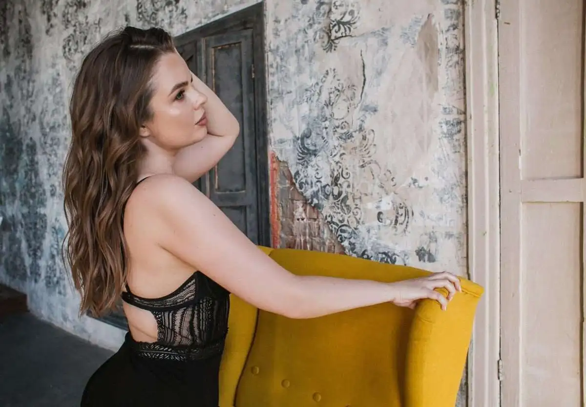 Leona escort in London