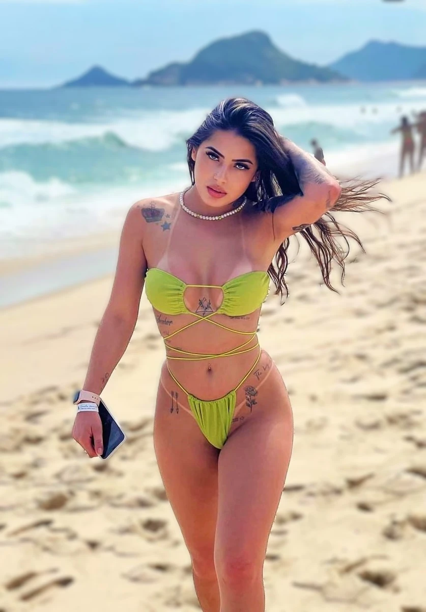 Loren escort in London