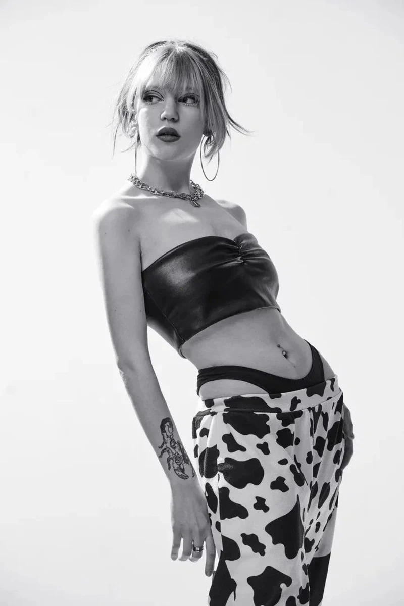 Nelly escort in London