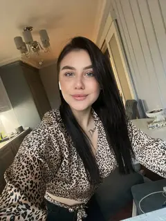 Nica escort in London