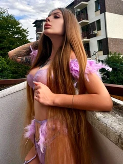 Nika escort in London
