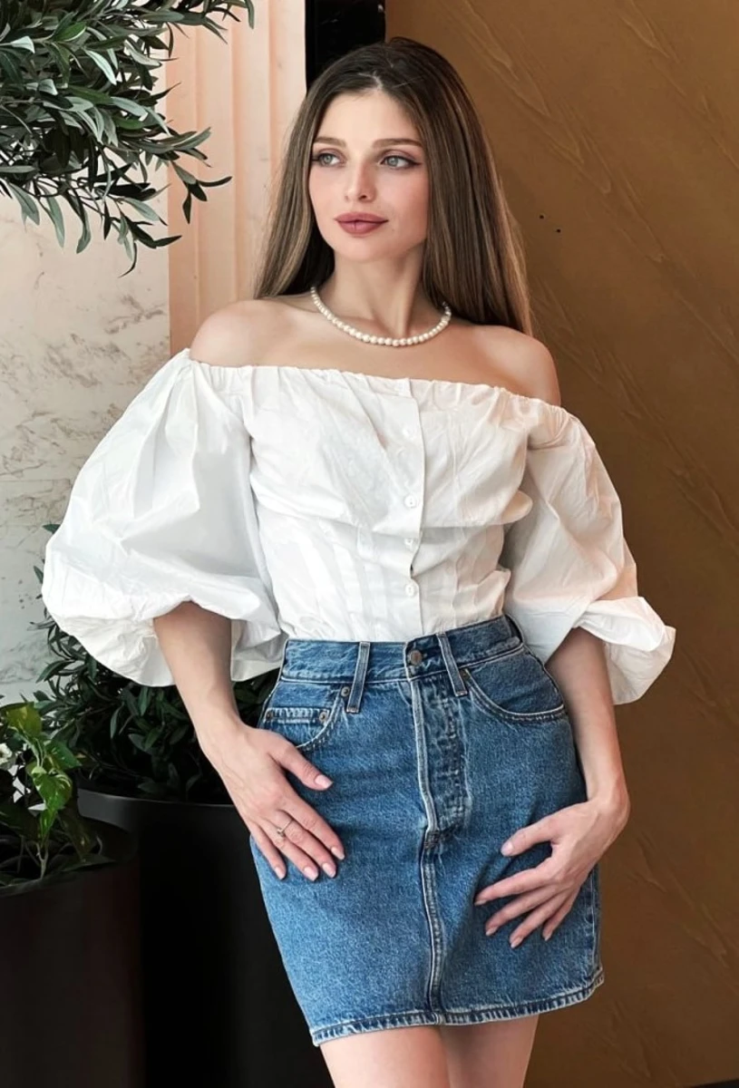 Radoslavа escort in London