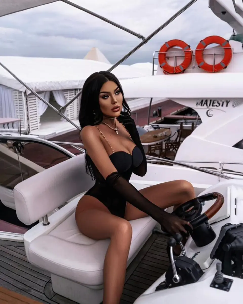 Sabina escort in London
