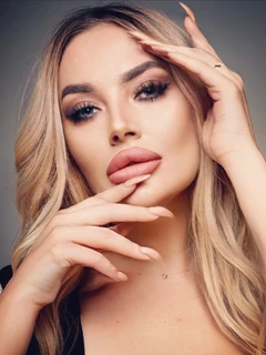 Sasha escort in London