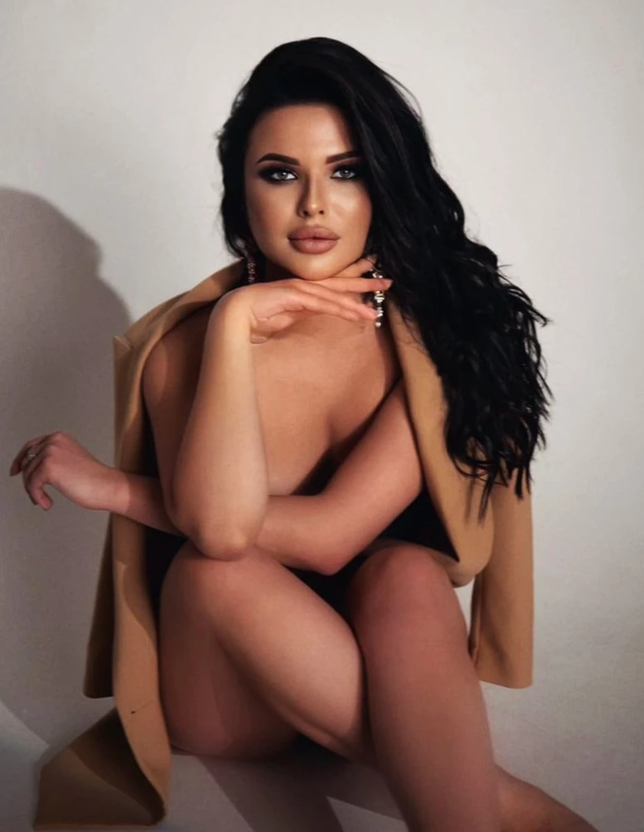 Valerie escort in London